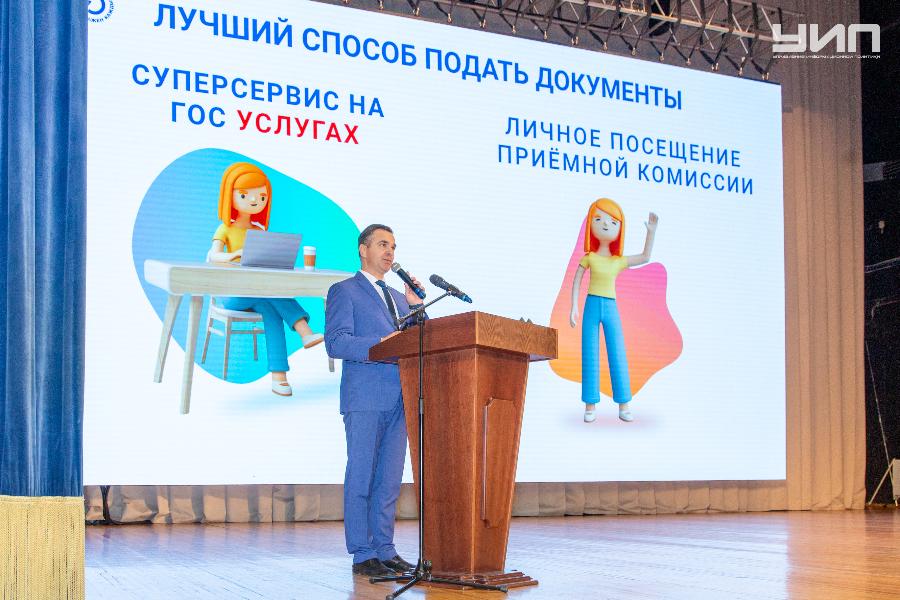 День открытых дверей ДГТУ собрал 1 500 абитуриентов и их родителей 