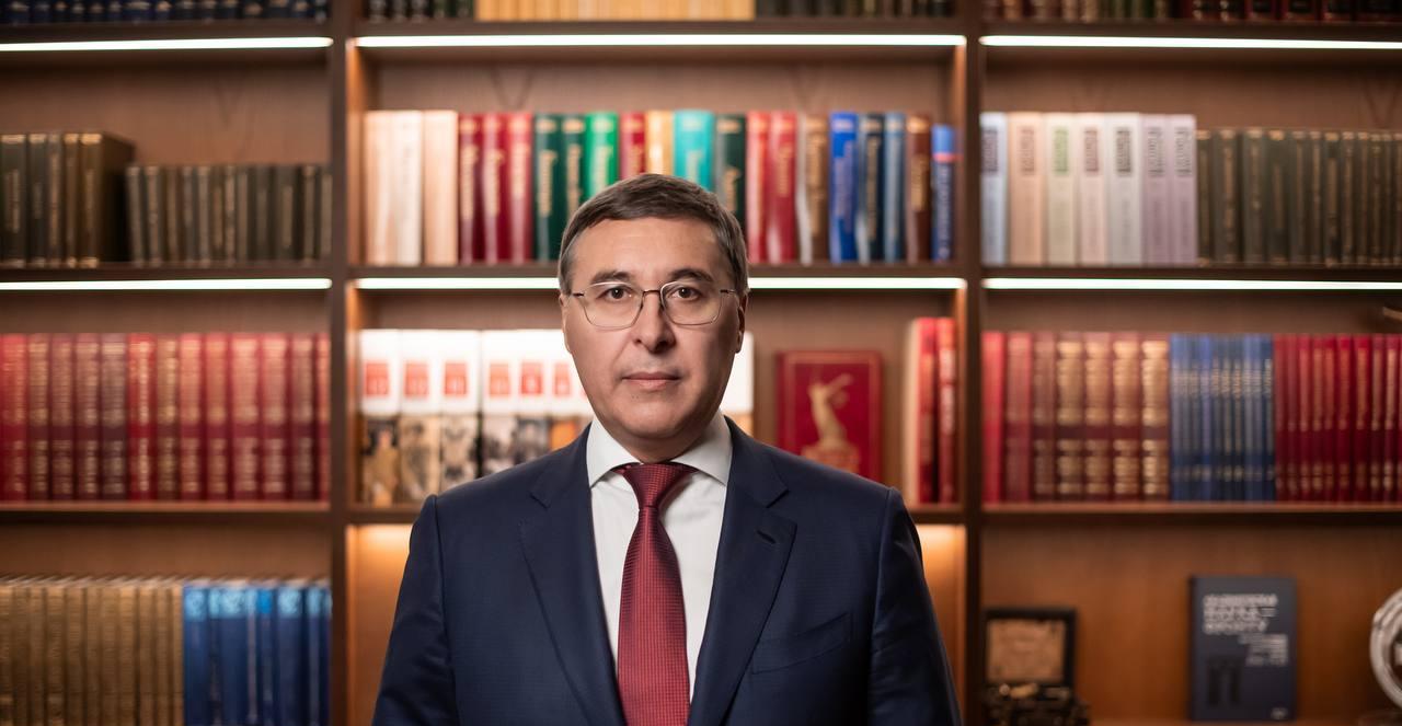 Глава Минобрнауки Валерий Фальков поздравил с Днем российского студенчества