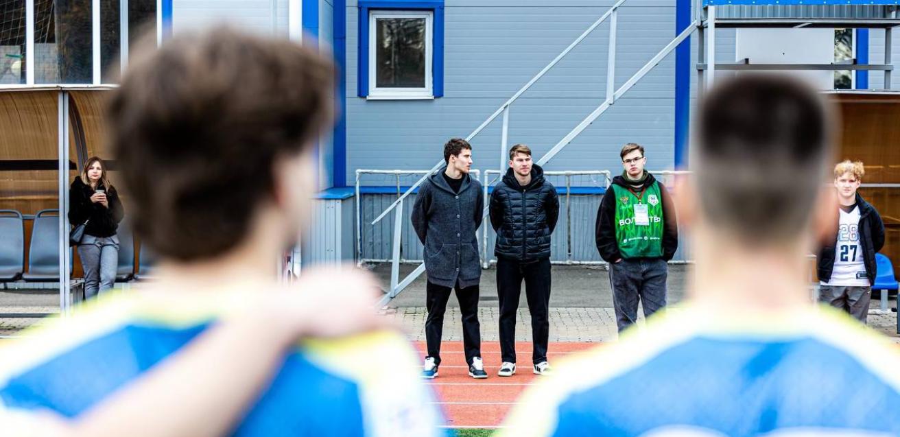 ДГТУ борется за победу в домашнем мини-туре футбольной Суперлиги имени Игоря Гамулы 