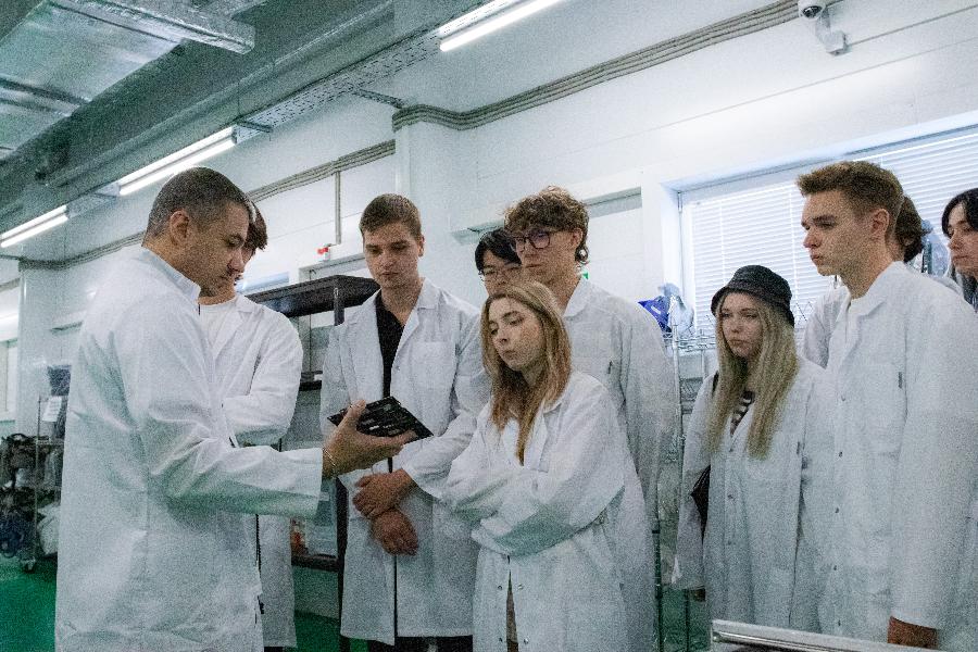 Студенты-целевики ДГТУ посетили завод радиоэлектроники «Бештау»