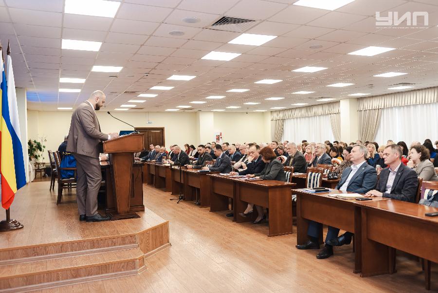 На заседании Ученого совета ДГТУ обсудили формирование и работу комплексной системы непрерывного дополнительного профессионального развития