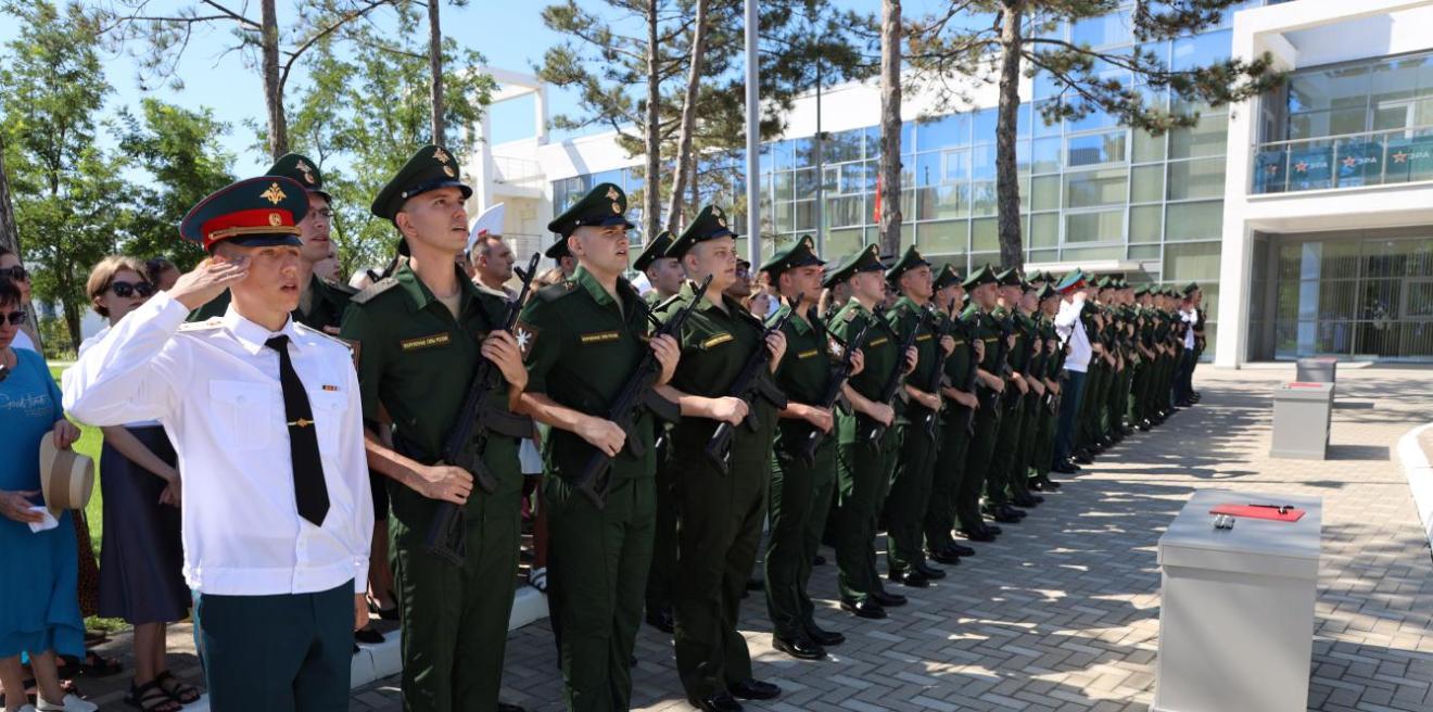 Выпускник ДГТУ пройдет срочную службу в технополисе «ЭРА»