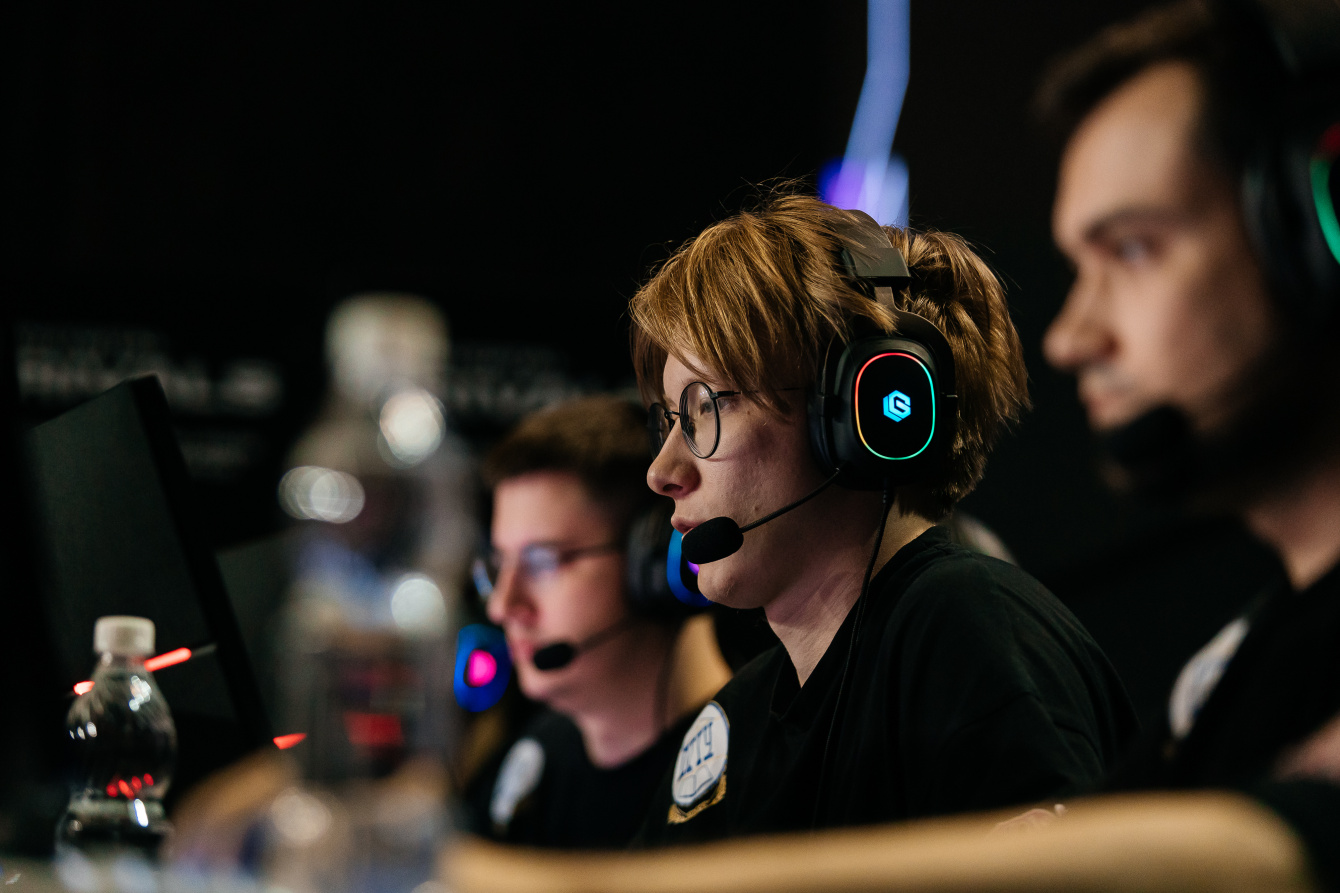 Команда ДГТУ квалифицировалась на очный этап профессионального турнира по Counter-Strike 2 GLuck Yungstar