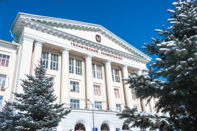 Первокурсники ДГТУ в 2024/2025 учебном году могут получить до 100 тысяч рублей в дополнение к стипендии