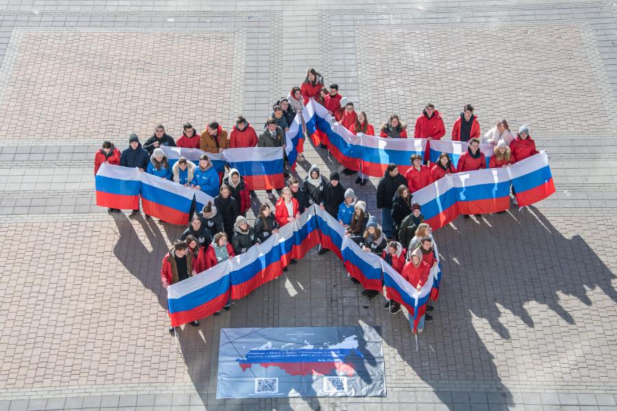 Студенты ДГТУ присоединились к акции «Символ Героя»