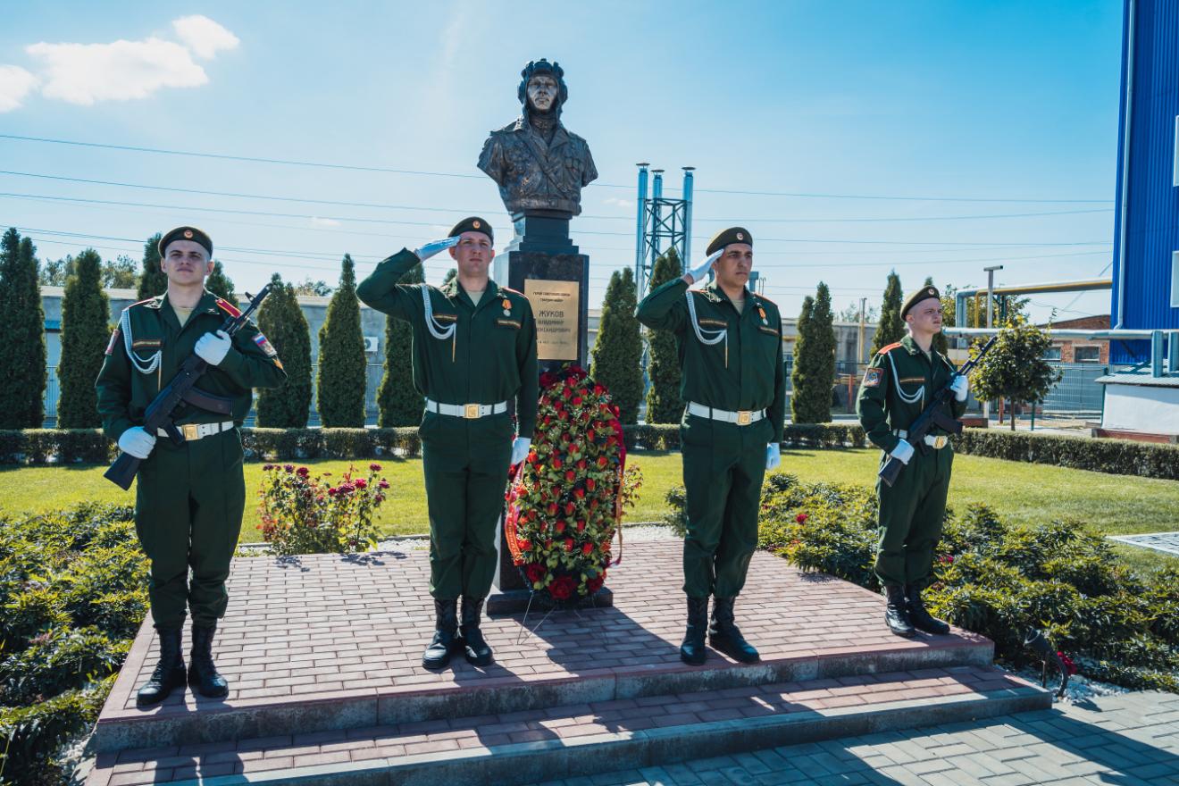 В ДГТУ отметили 80-летие военного учебного центра