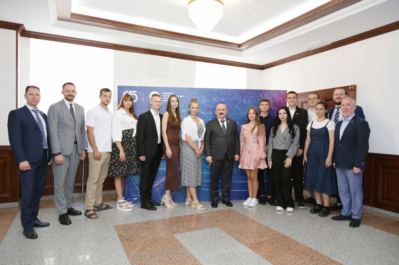 В ДГТУ создана система поддержки студенческих семей