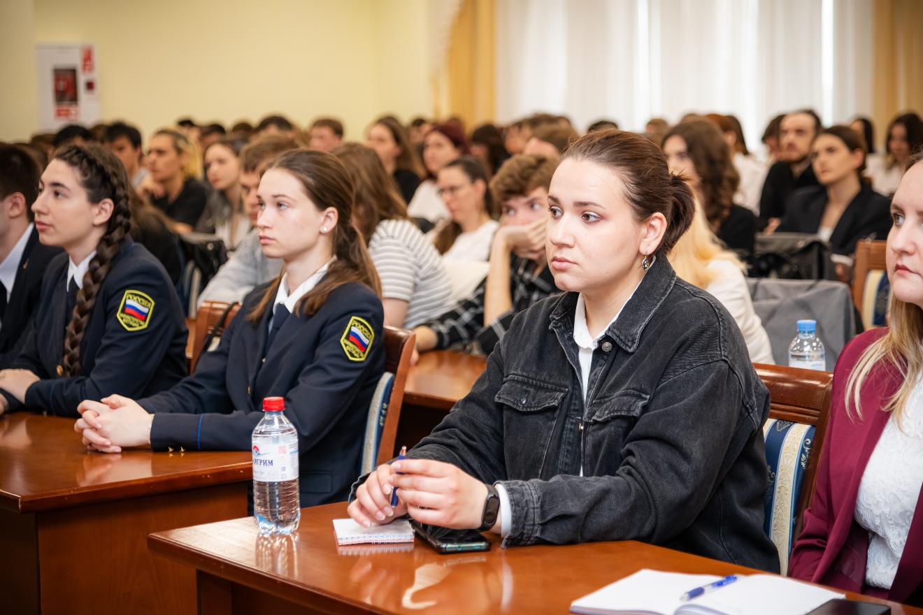 Делегация Координационного совета по делам молодежи Совета при Президенте России по науке и образованию побывала в ДГТУ