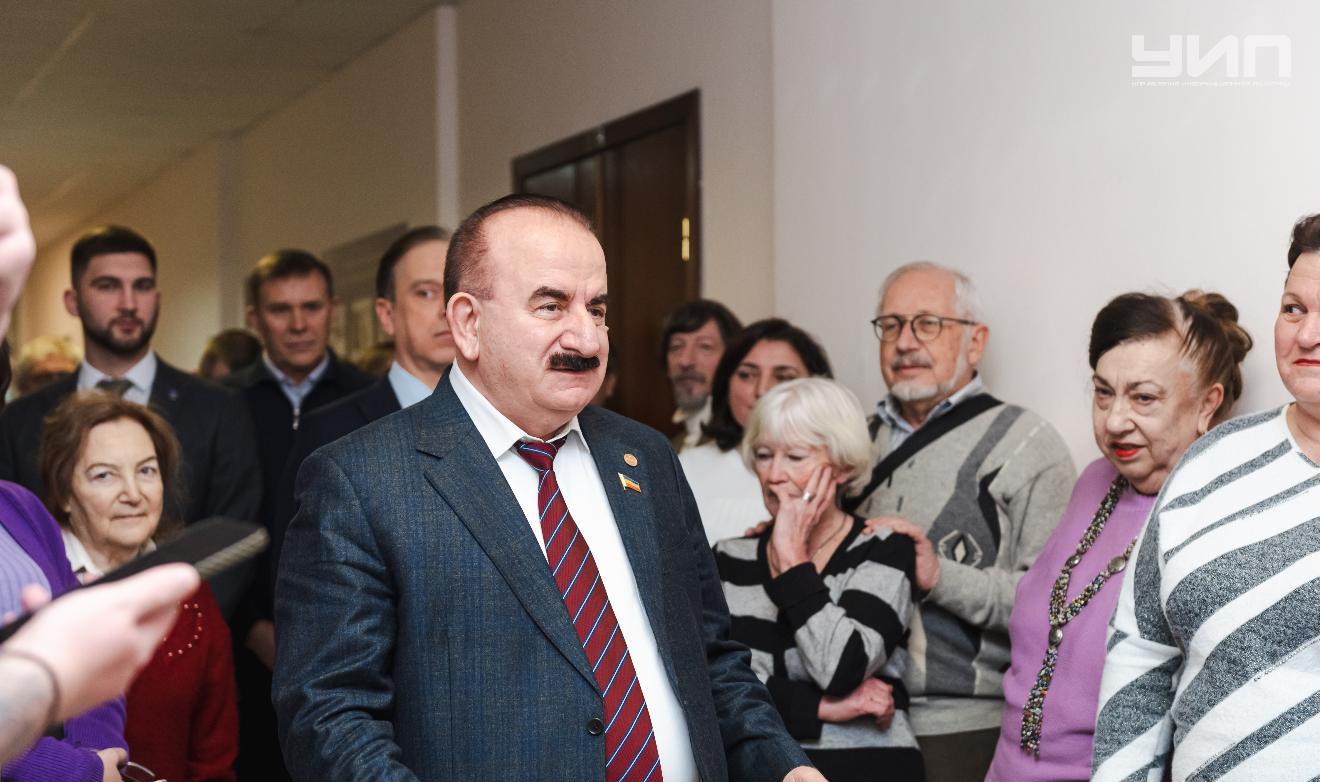 В ДГТУ открыли аудиторию имени Владимира Фоменко