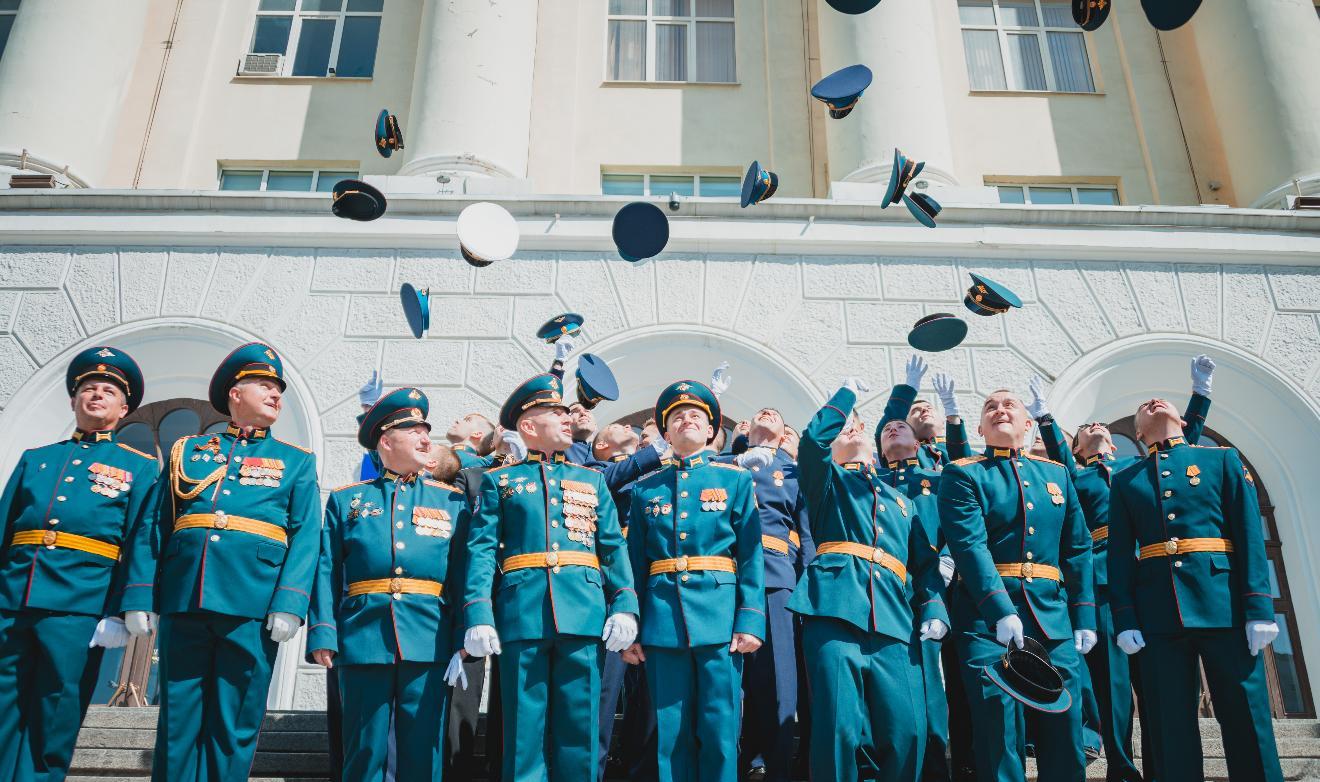 Военный учебный центр ДГТУ в юбилейный для вуза год выпустил 21 офицера