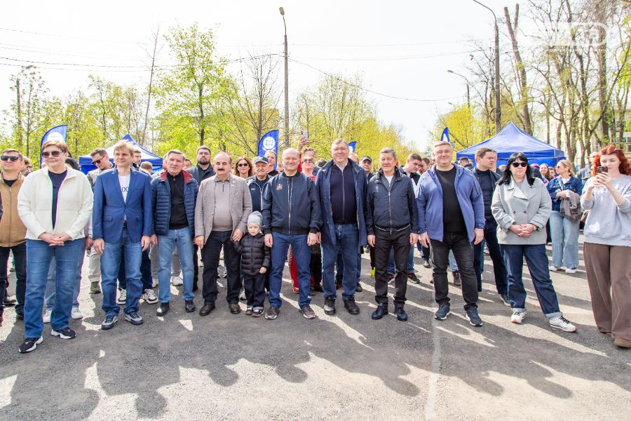 ДГТУ присоединился к акции «День древонасаждения»: свыше 600 активистов высадили 120 деревьев