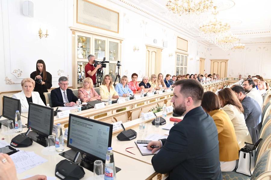 ДГТУ на стратегической сессии представил модель непрерывной подготовки педагогов 