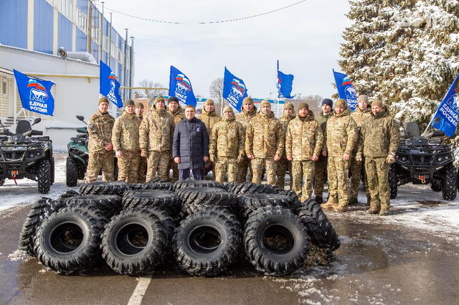 На площадке ДГТУ бойцам СВО передана гуманитарная помощь