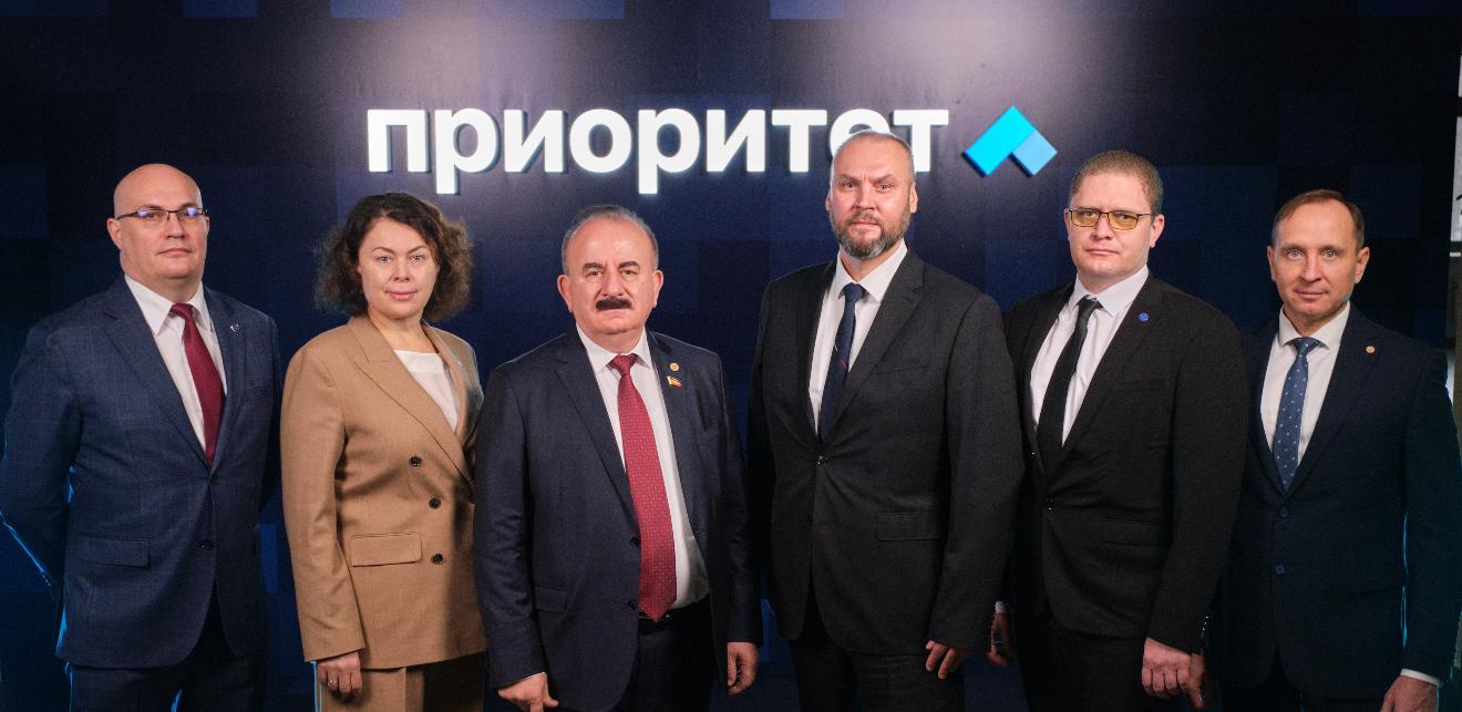 Команда ДГТУ успешно представила стратегические проекты на защите по программе «Приоритет 2030» в Москве