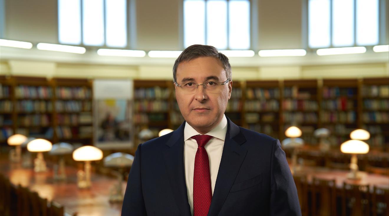 Поздравление от главы Минобрнауки России с Днем преподавателя высшей школы