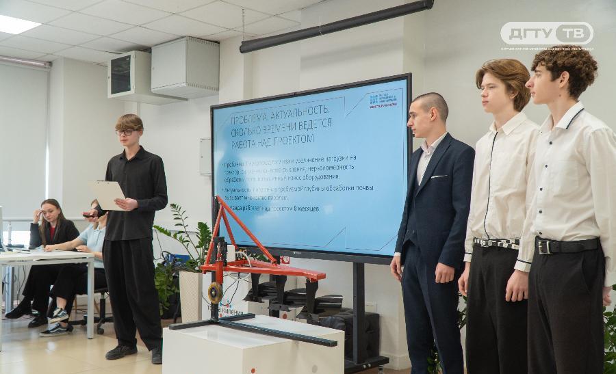 16 команд Предуниверсария ПИШ ДГТУ защитили проекты по прикладной инженерии