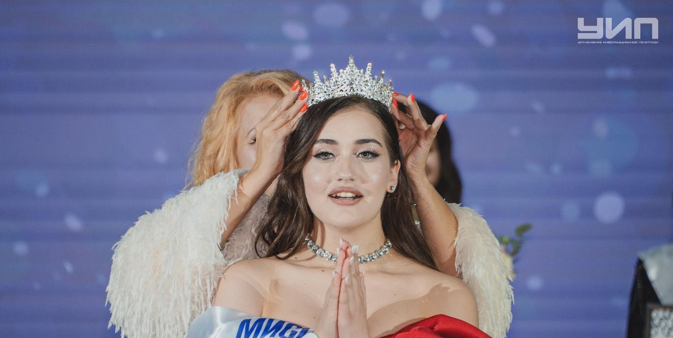 ДГТУ провел конкурс красоты среди школ и колледжей