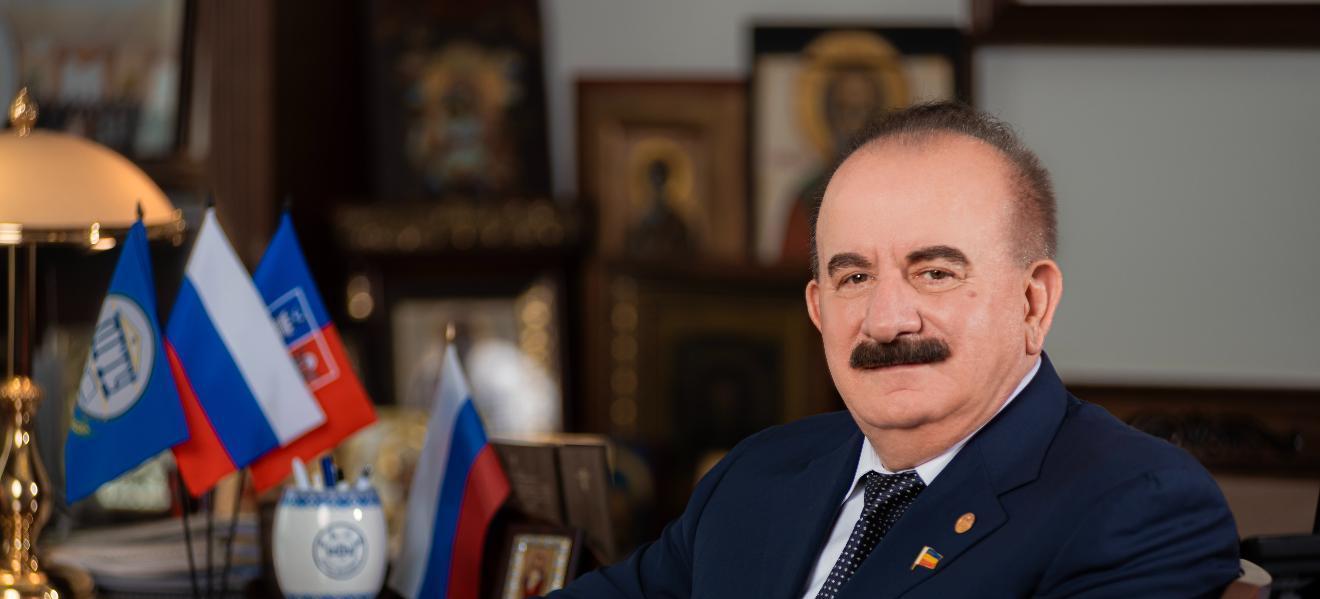 Поздравление с Международным женским днем от ректора ДГТУ