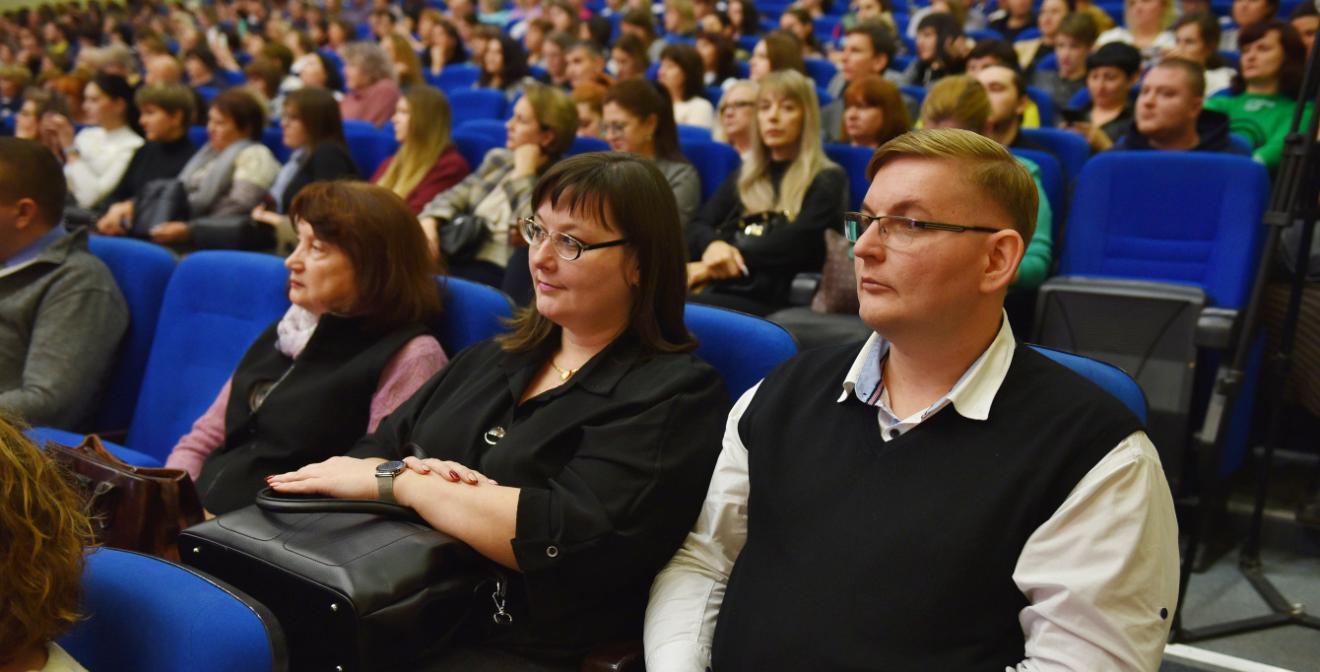 В Ростове-на-Дону родители, педагоги, активисты и органы власти обсудят вопросы семьи