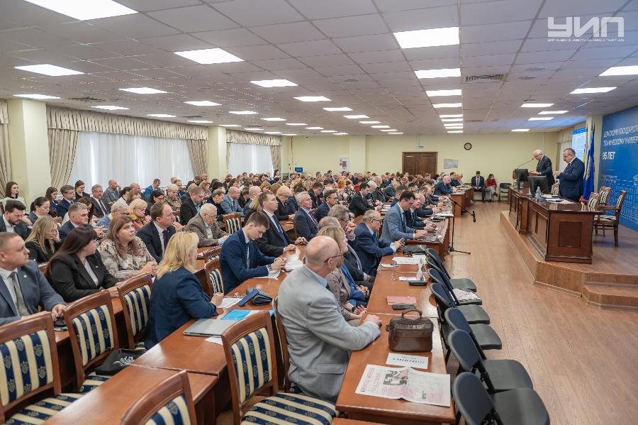 На Ученом совете ДГТУ подвели итоги приемной кампании 2025 года