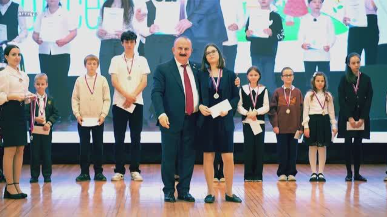 Награждение отличников и хорошистов – детей сотрудников ДГТУ