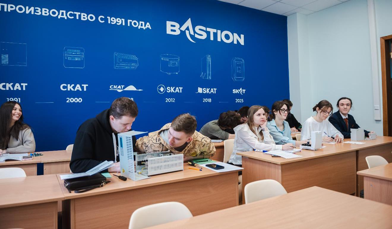 ДГТУ совместно с ЗАО «Бастион» открыл лабораторию конструирования